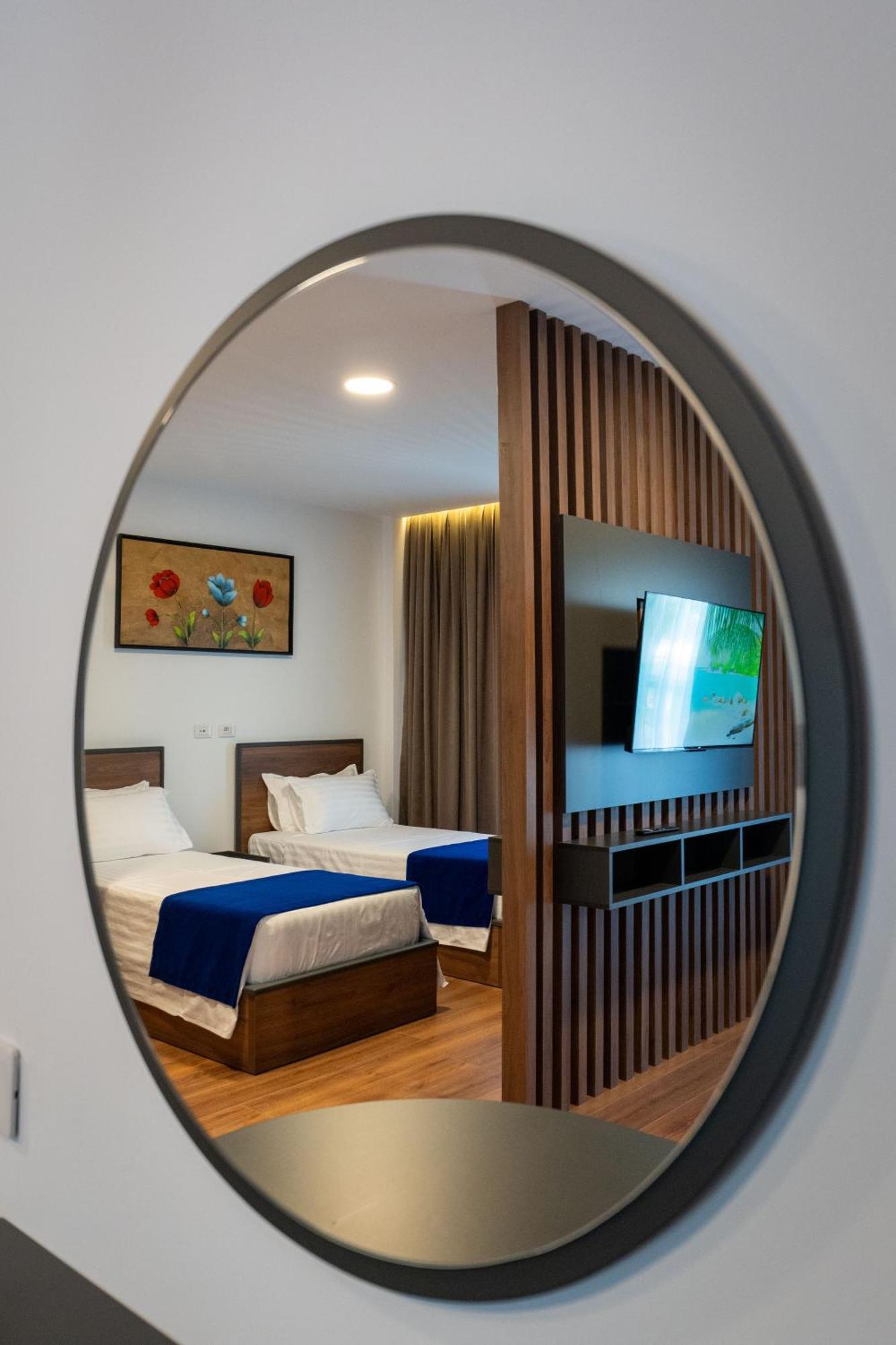 Acros Resort Vlore Bagian luar foto