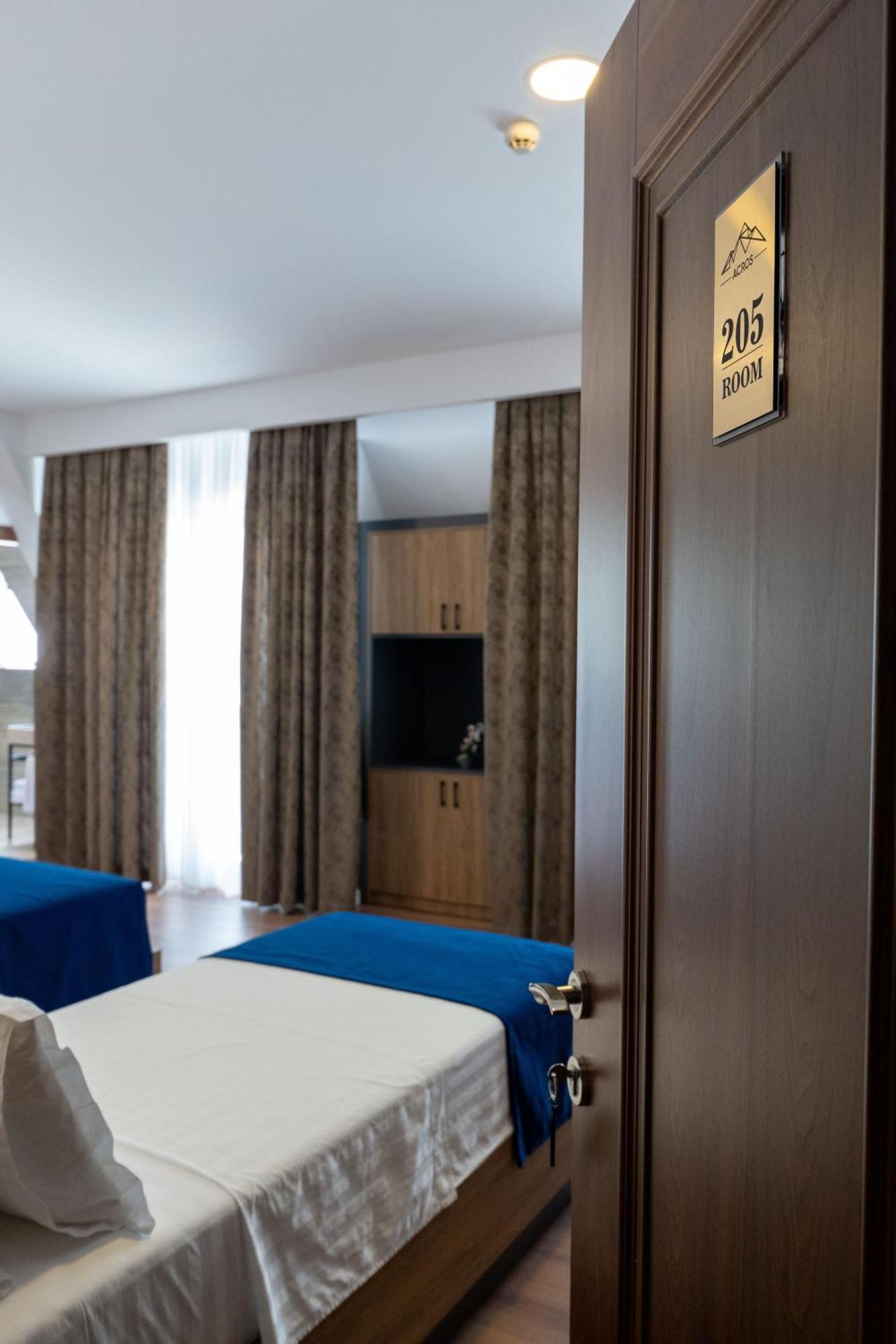 Acros Resort Vlore Bagian luar foto