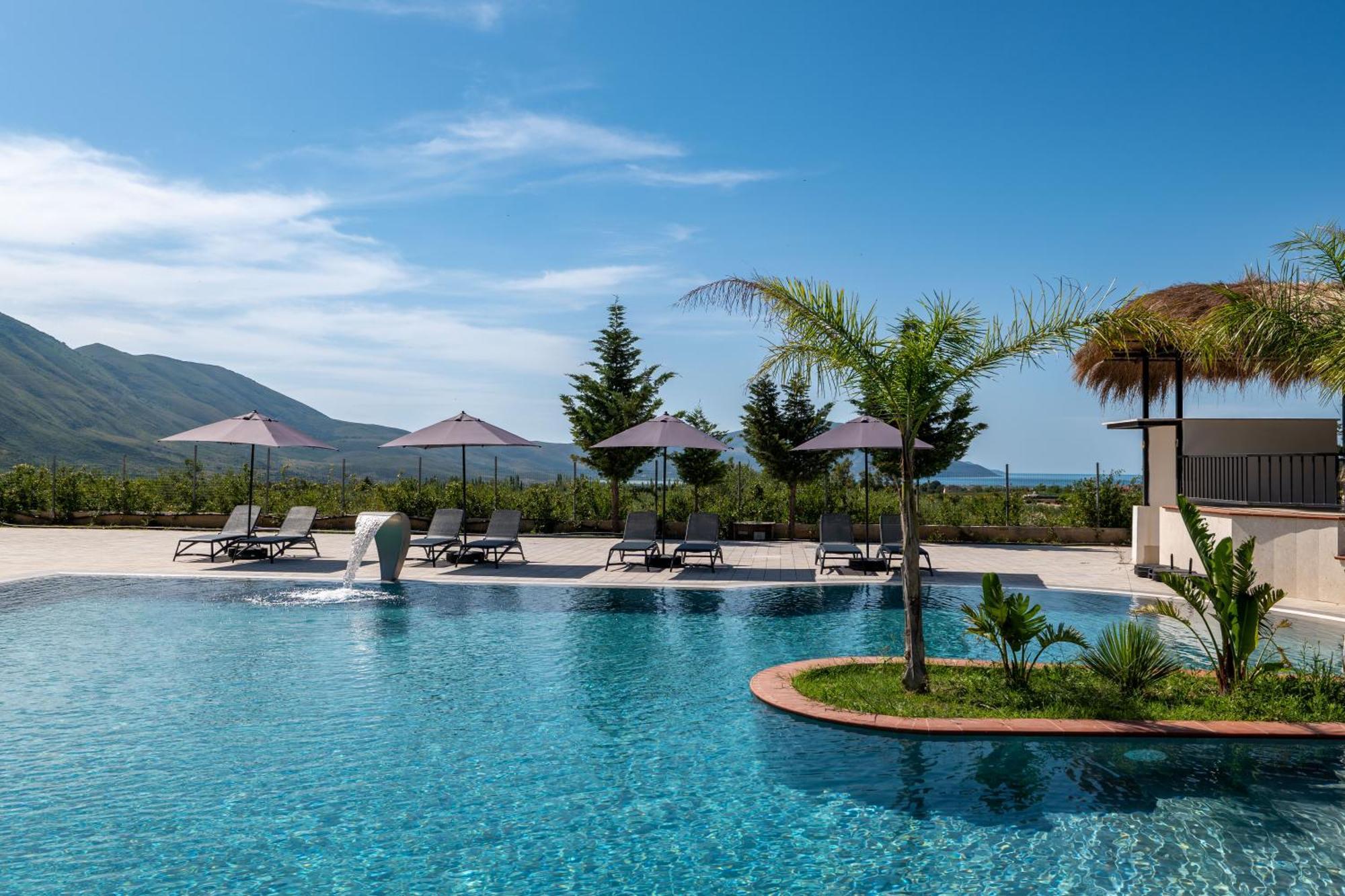 Acros Resort Vlore Bagian luar foto
