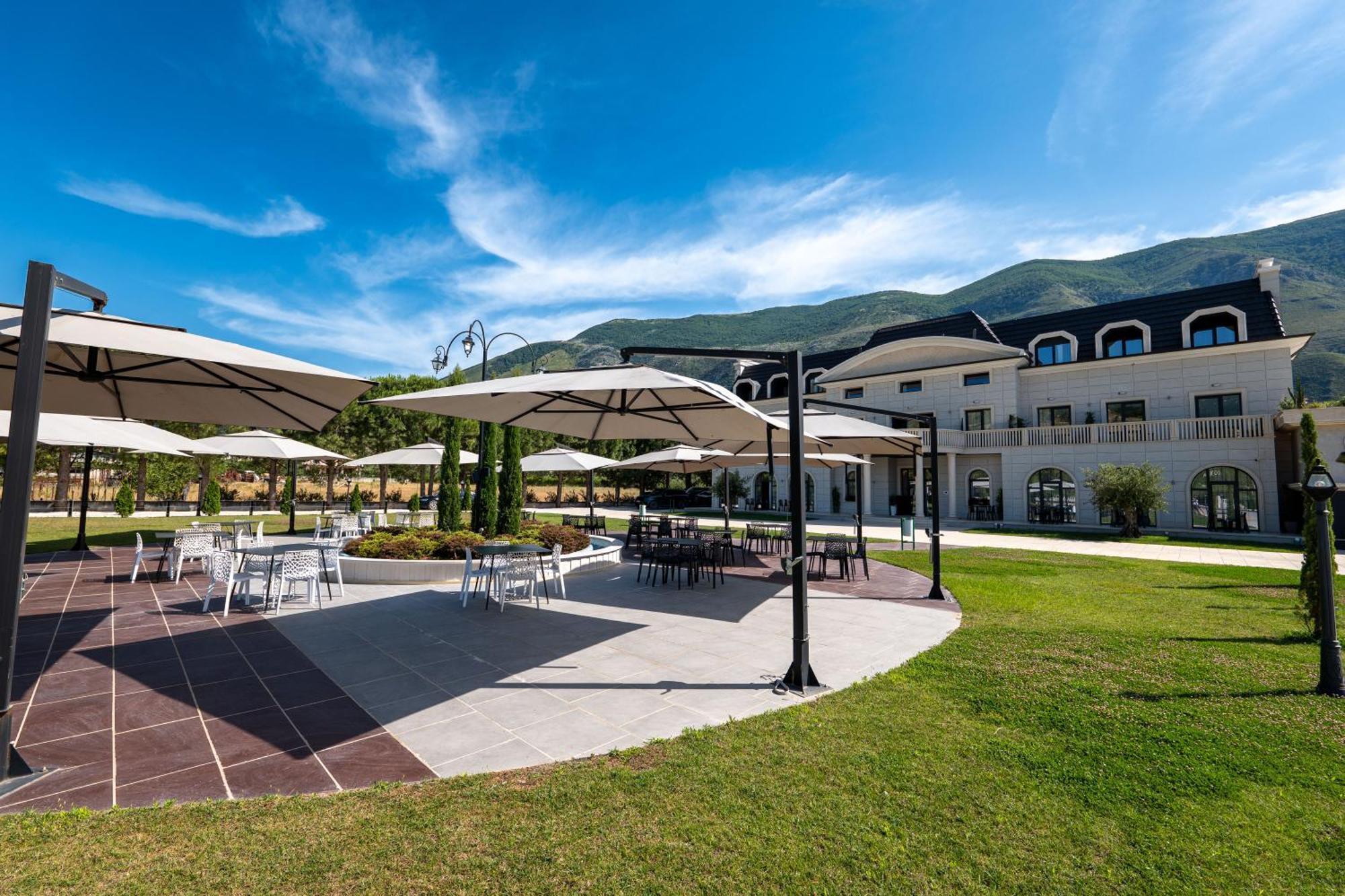 Acros Resort Vlore Bagian luar foto