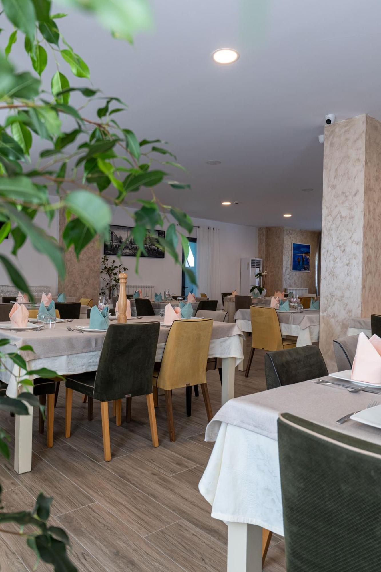 Acros Resort Vlore Bagian luar foto