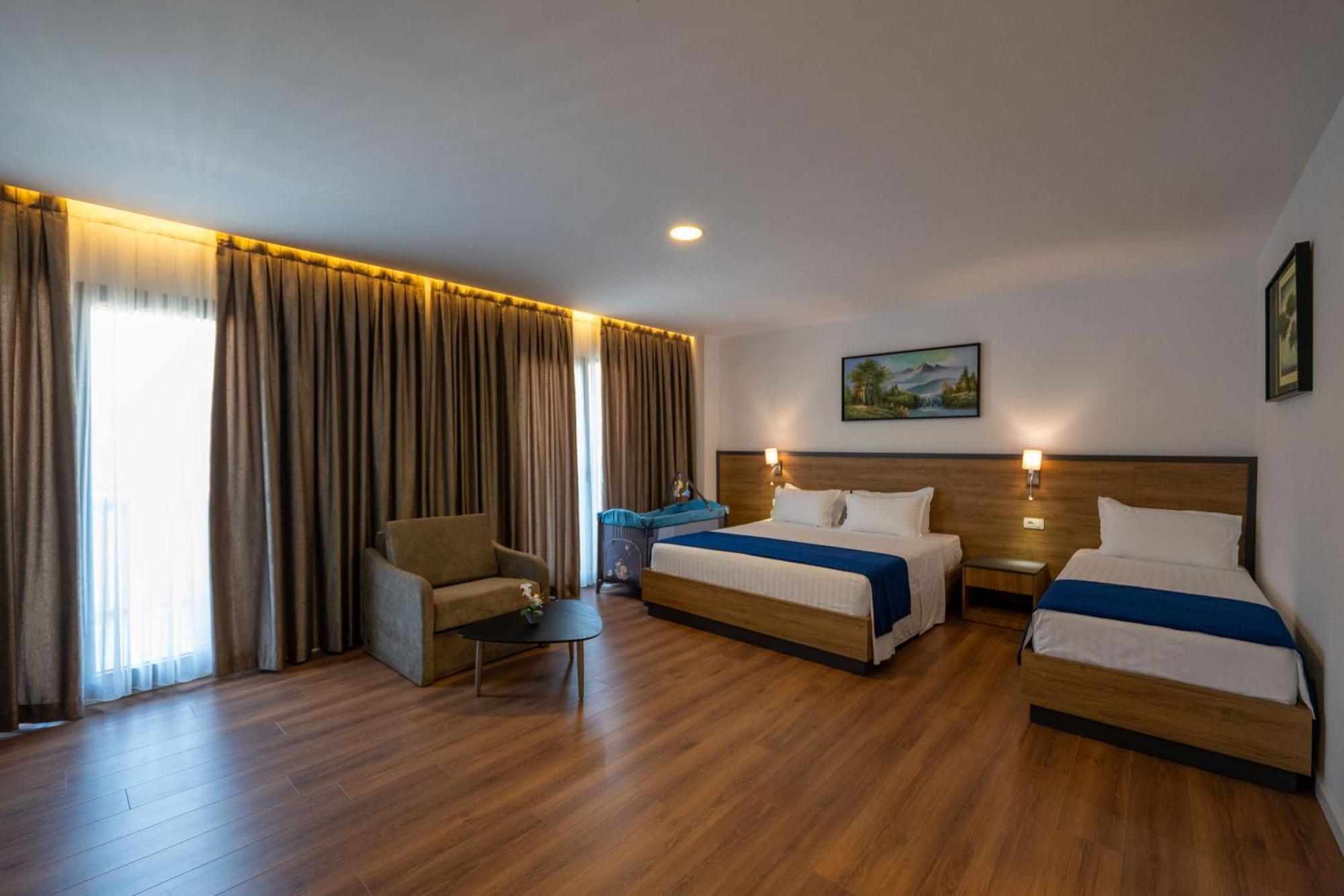 Acros Resort Vlore Bagian luar foto