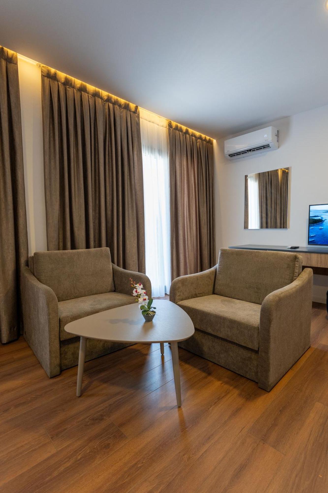 Acros Resort Vlore Bagian luar foto